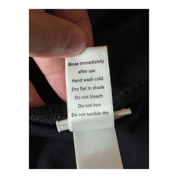 Andie The Malibu one piece bathing suit black size X-Small XS - Picture 7 of 8